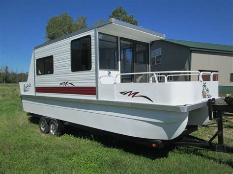 Has 60hp 4. . Lil hobo trailerable houseboats for sale